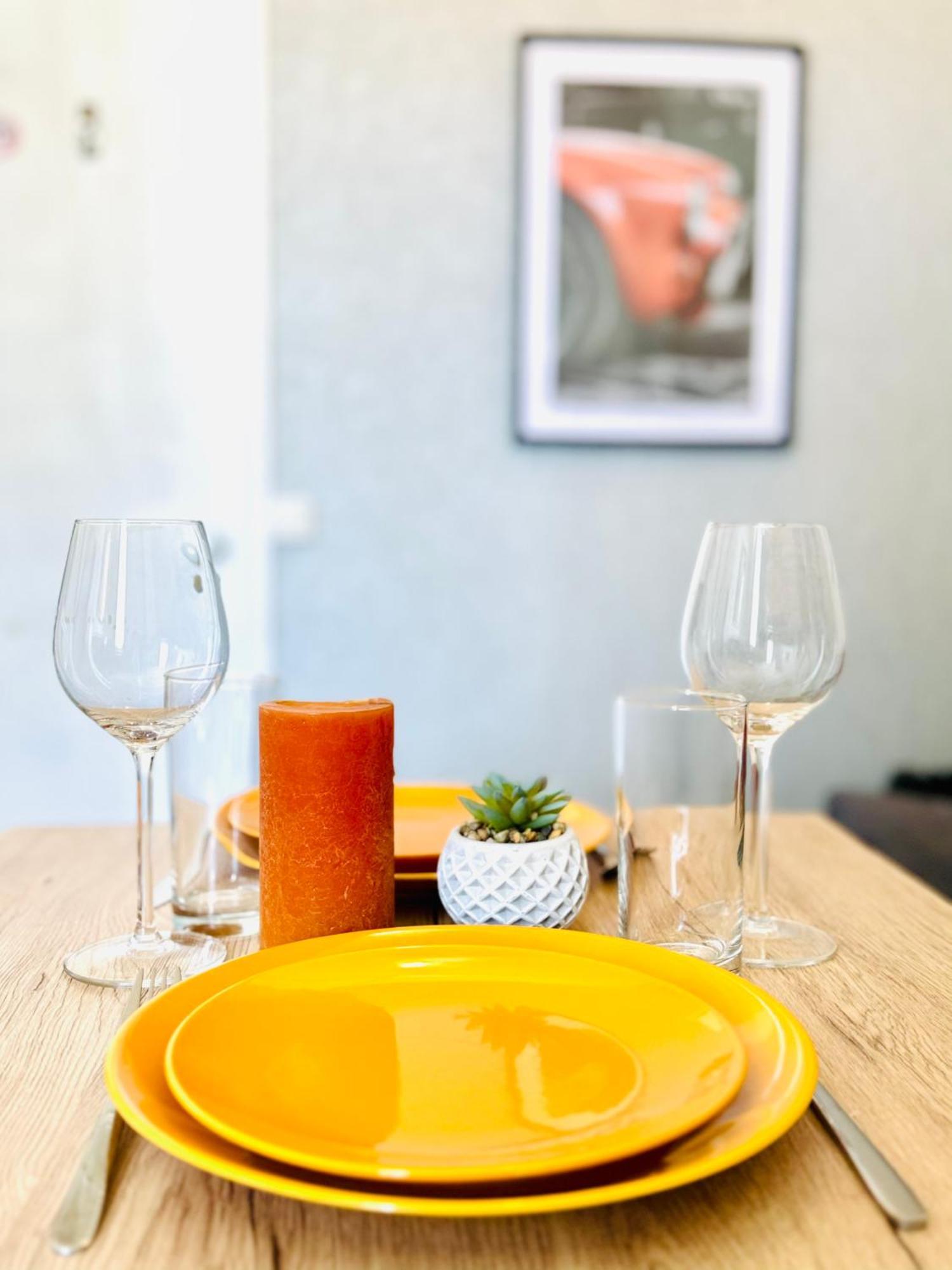 Parc Buttes Chaumont - Studio Mezzanine Paris Apartment Екстериор снимка